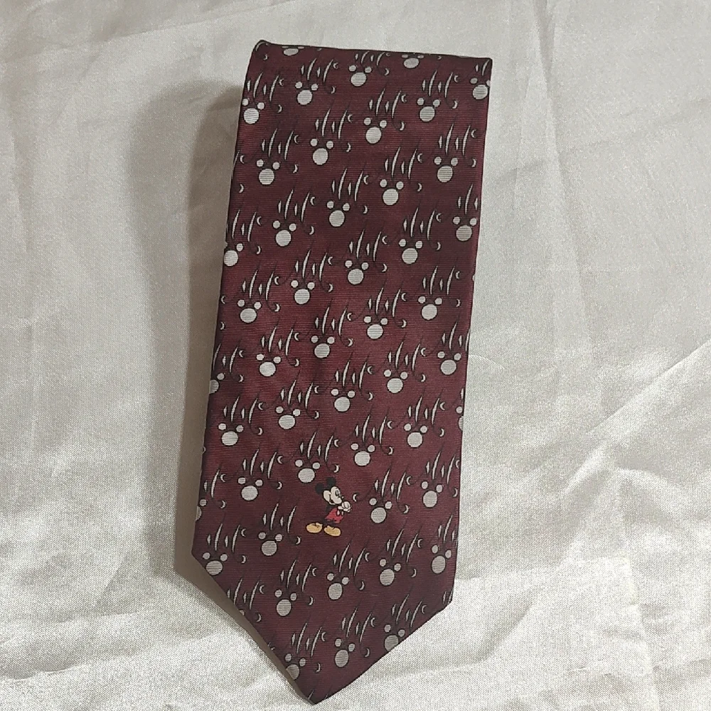 Disney Burgundy Tie with Mickey Mouse Pattern. All silk USA Made. - Picture 1 of 6